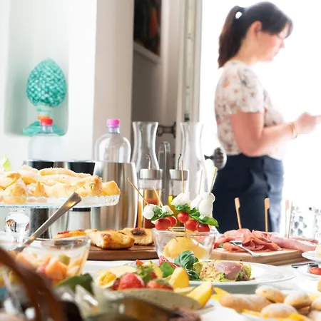 Quintessenza Luxury Domus بولينيانو آ ماري