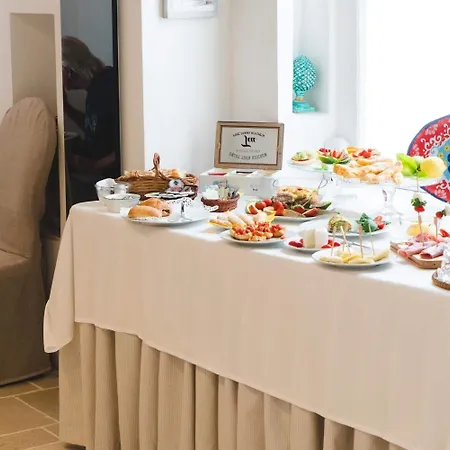 Quintessenza Luxury Domus بولينيانو آ ماري