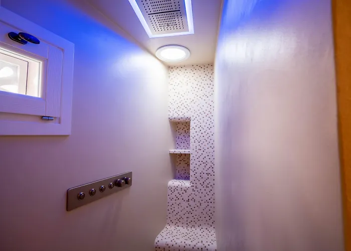 Bed and breakfast Quintessenza Luxury Domus