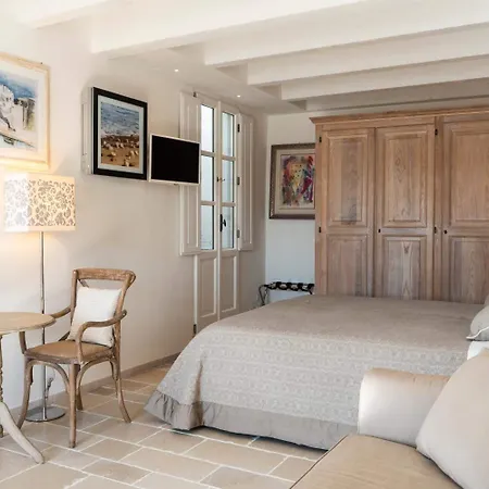 Quintessenza Luxury Domus 4*